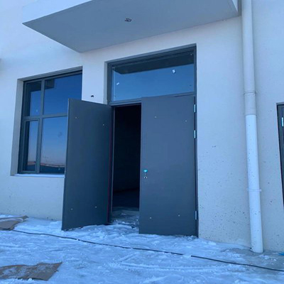 定做防火門廠家(圖1) 鋼質(zhì)的防火門1.jpg